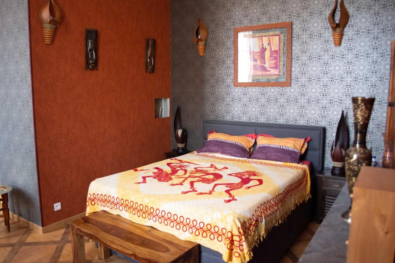 Manoir Le Refuge Bed and Breakfast Rechicourt-le-Chateau Buitenkant foto